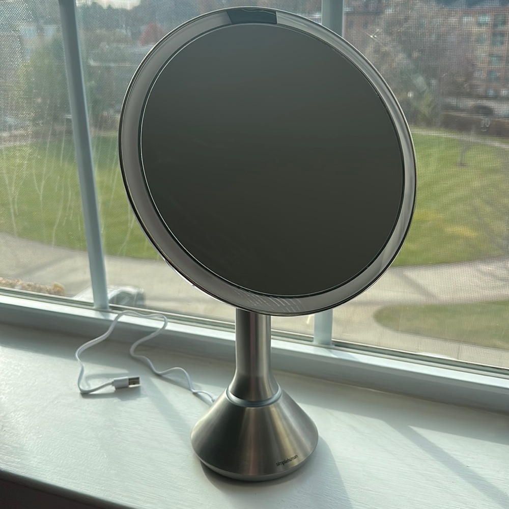 Simple Human 5X Sensor Mirror Round! Excellent condition!
